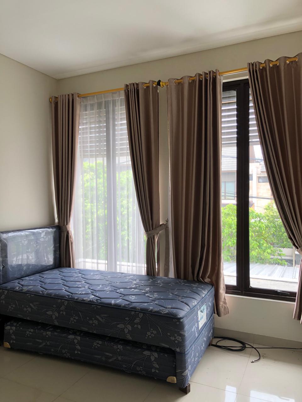 Rumah Disewakan di Forest Green Taman Simpruk Lippo